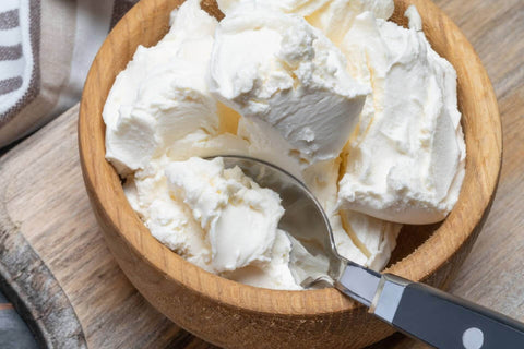 Mascarpone Peynirinin Kökeni ve Özellikleri